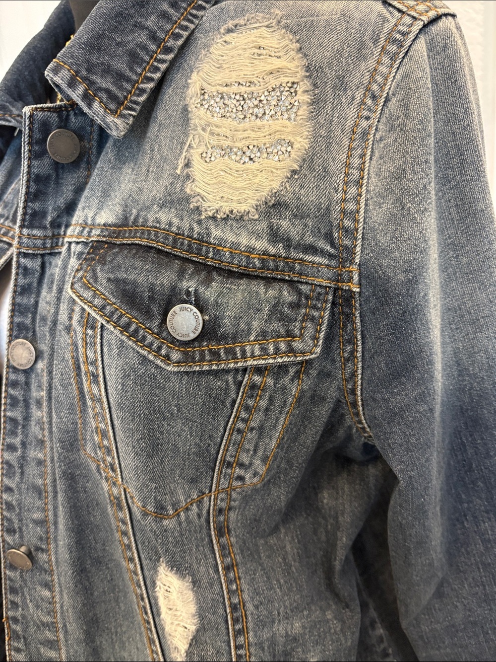 New Juicy Couture Dark Blue Denim Jacket with Branded Snap with Blingy accents L - Picture 4 of 8